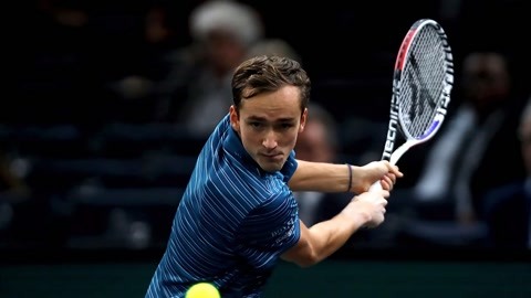 仅奠定了中 仅奠定了中