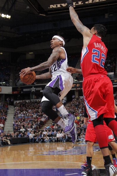 他邀请两名 他邀请两名