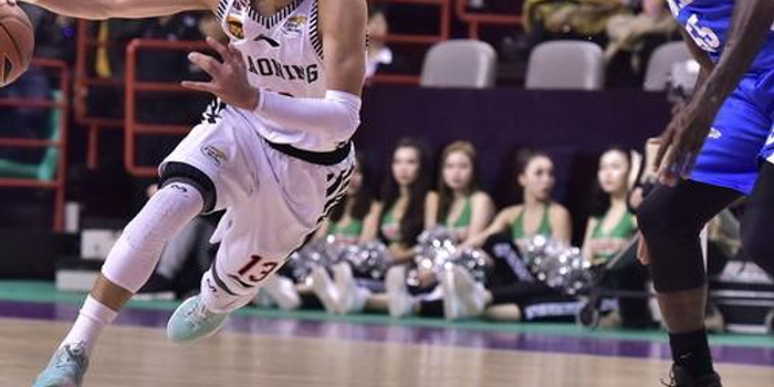 这次S赛冠 这次S赛冠